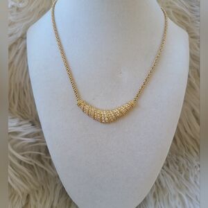 Swarovski Crystal Gold Toned Necklace- Excellent Vintage Condition